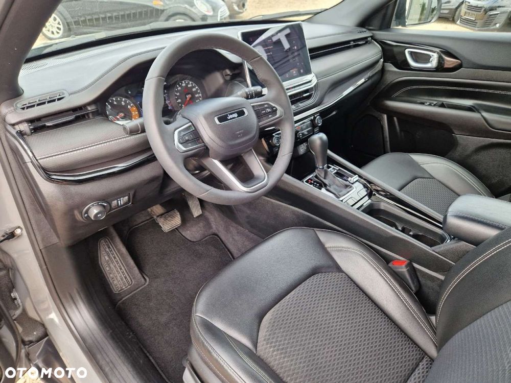 Jeep Compass - 6