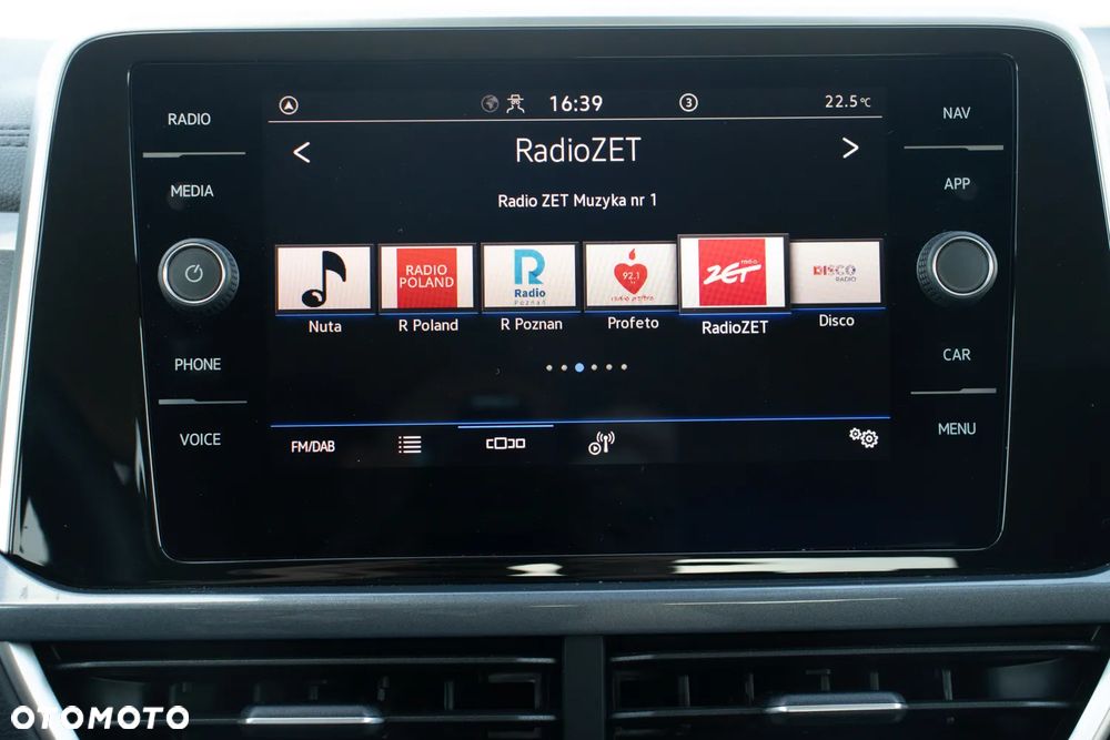 Volkswagen T-Roc 1.5 TSI Style DSG - 24