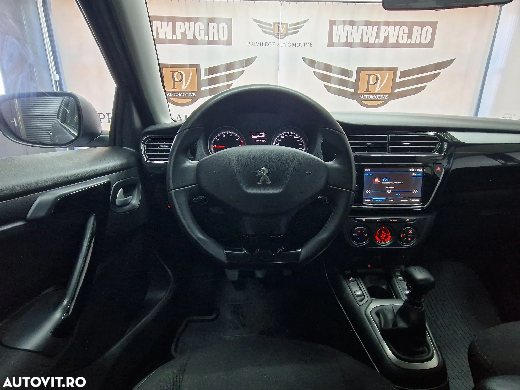 Peugeot 301 1.5 BlueHDI FAP Allure - 13