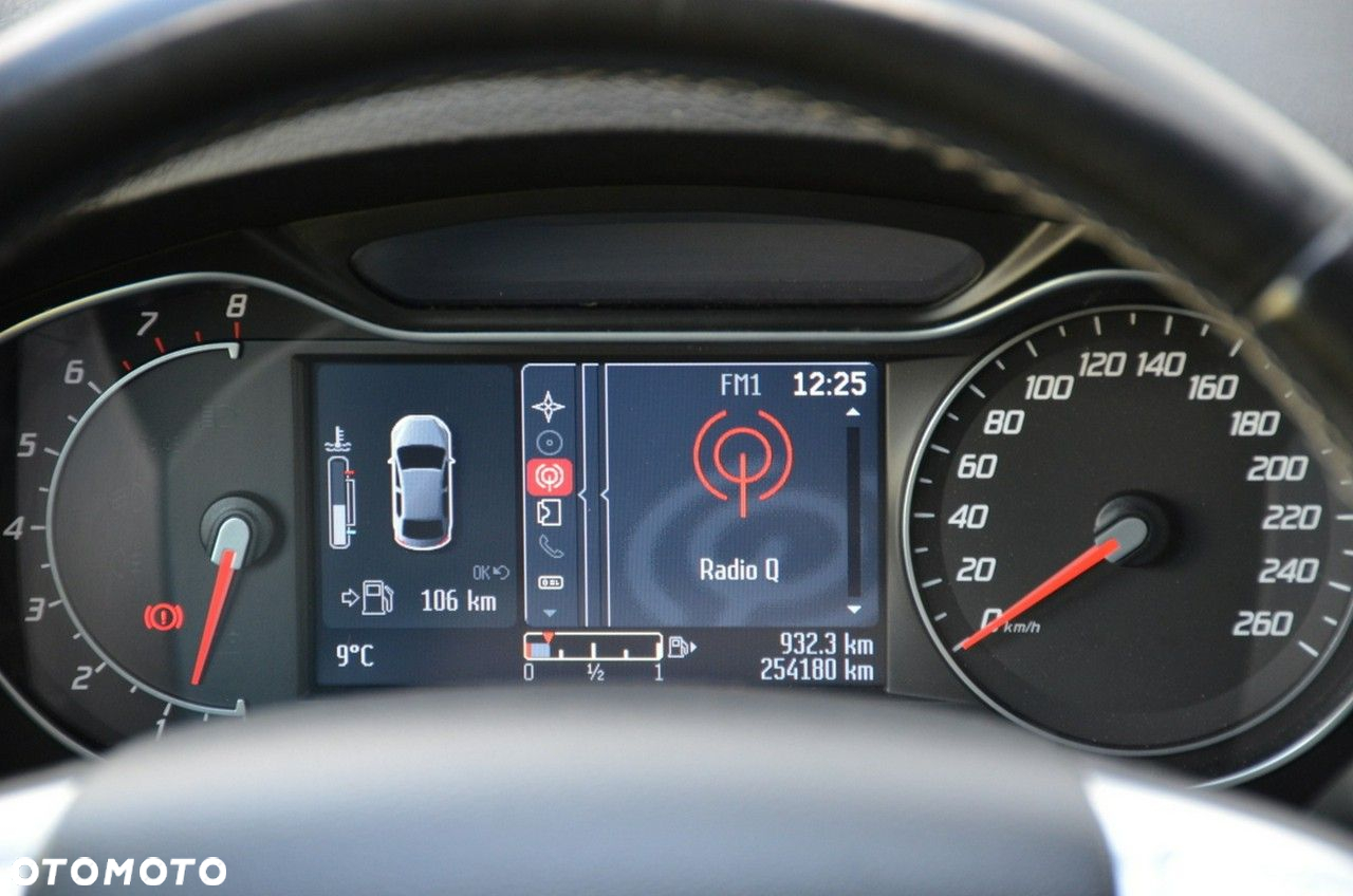 Ford S-Max - 40