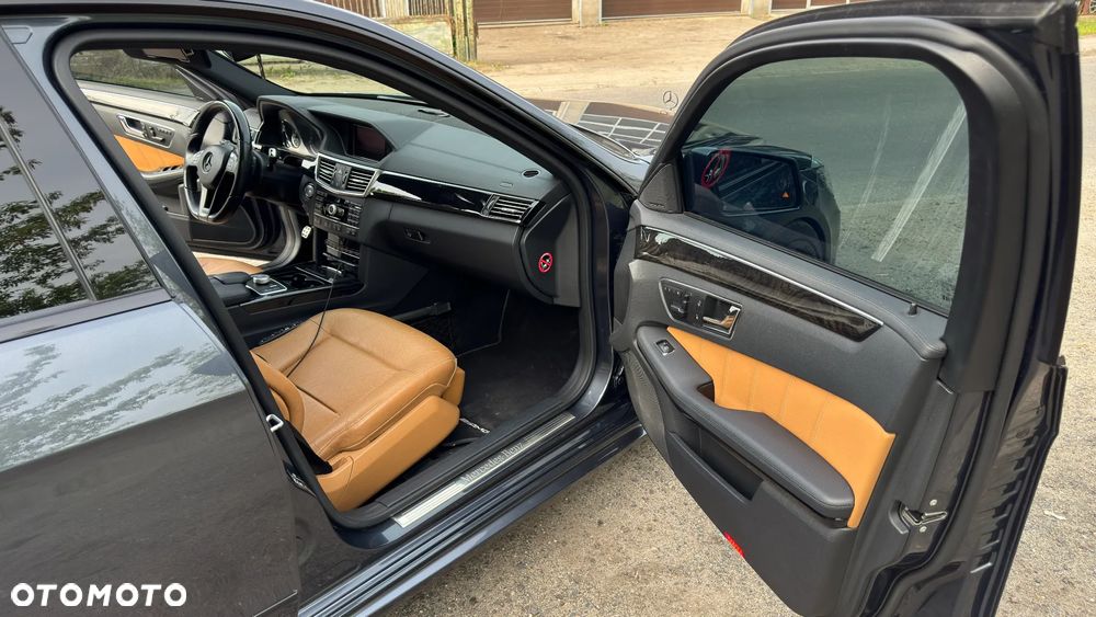 Mercedes-Benz Klasa E 350 CDI 4-Matic BlueEff Avantgarde - 13