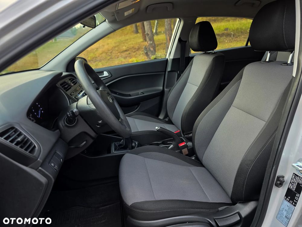 Hyundai i20 1.2 BlueDrive Classic - 9