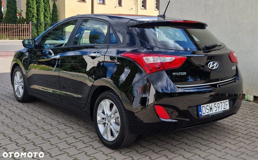 Hyundai i30 1.4 Premium - 14