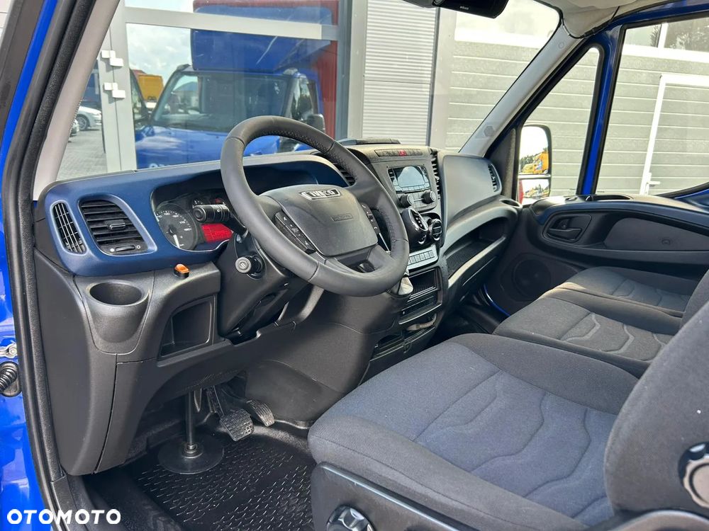 Iveco Daily 40C18 35C18 3.0 HPI Hi-Matic Kontener 8 palet + winda 750kg + drzwi boczne **Climatronic**Kamera**Sprowadzony**2018R** - 10