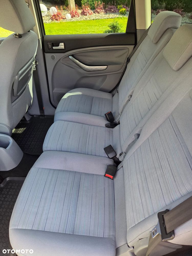 Ford Focus C-Max - 15