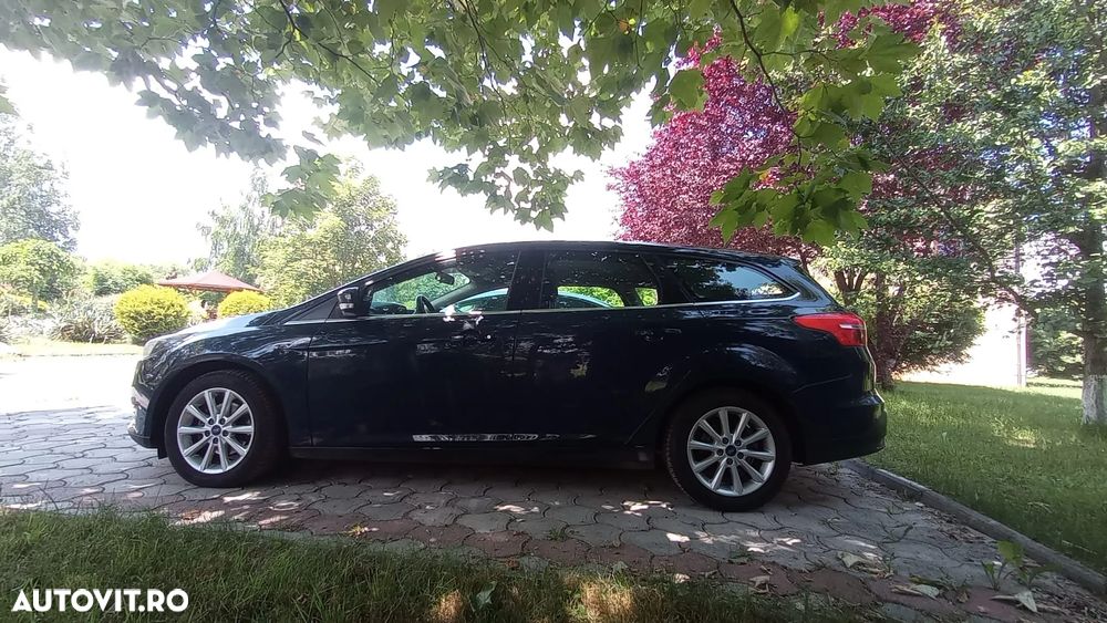 Ford Focus - 2