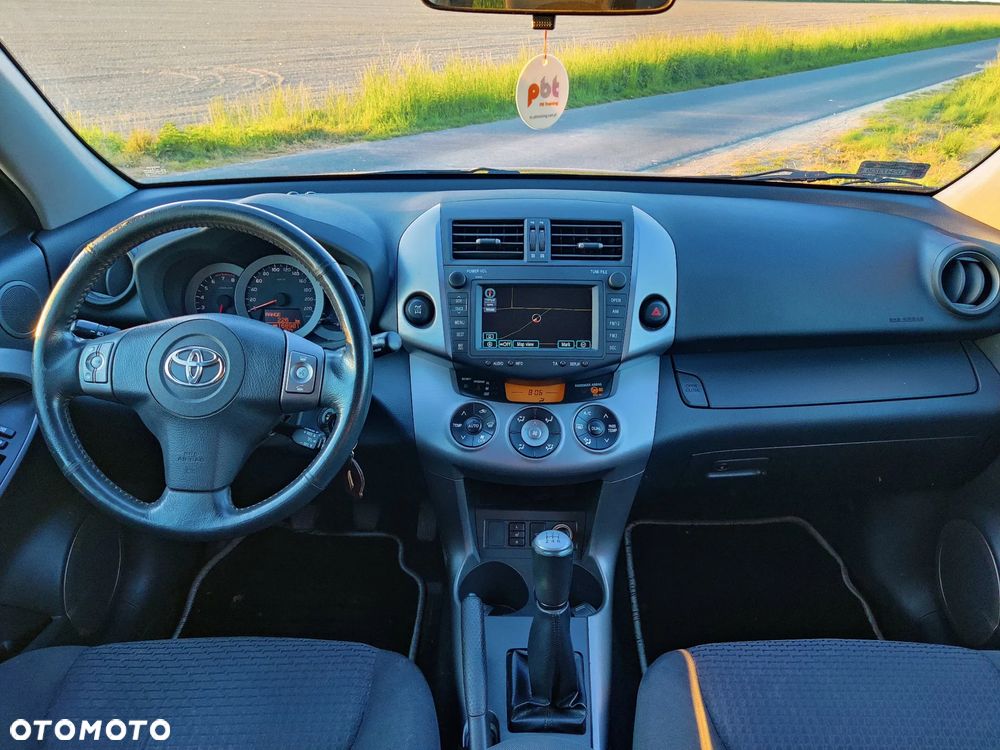 Toyota RAV4 2.0 4x4 - 9