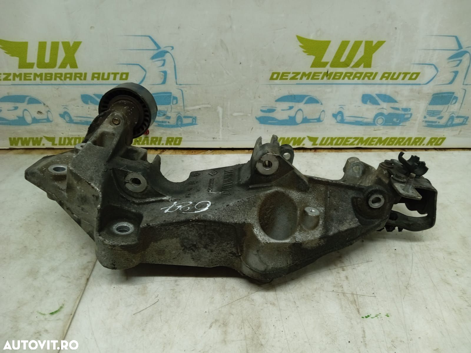 Suport accesorii 2.0 dci m9r740 8200527320c Opel Vivaro A [facelift] - 2