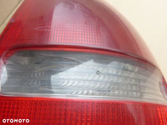 LAMPA PRAWY TYŁ PRAWA TYLNA MERCEDES C KLASA W203 KOMBI - 10