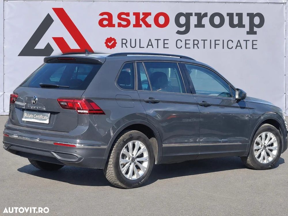 Volkswagen Tiguan - 5