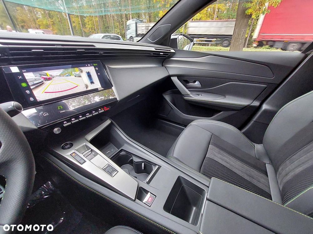 Peugeot 408 1.2 PureTech mHEV GT S&S e-DCS6 - 21