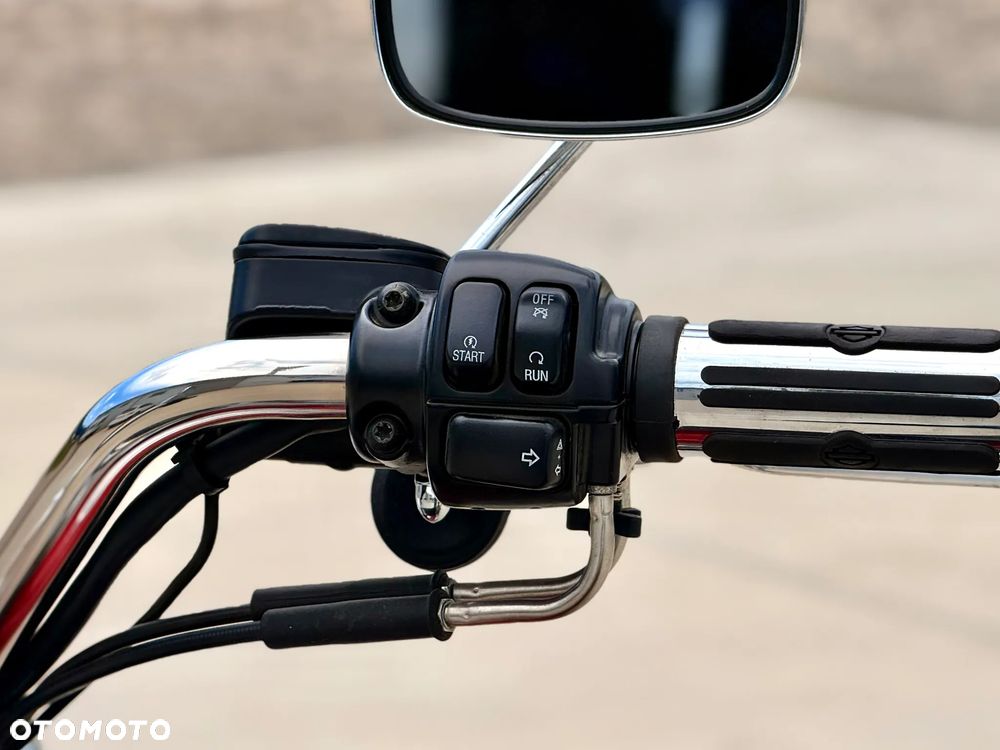 Harley-Davidson Softail Heritage Classic - 26