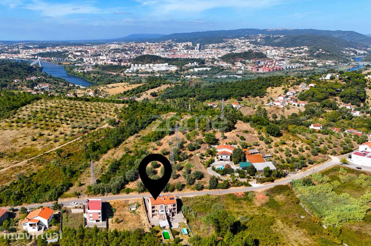 Moradia T3 | Pereiros | Coimbra - Grande imagem: 2/46