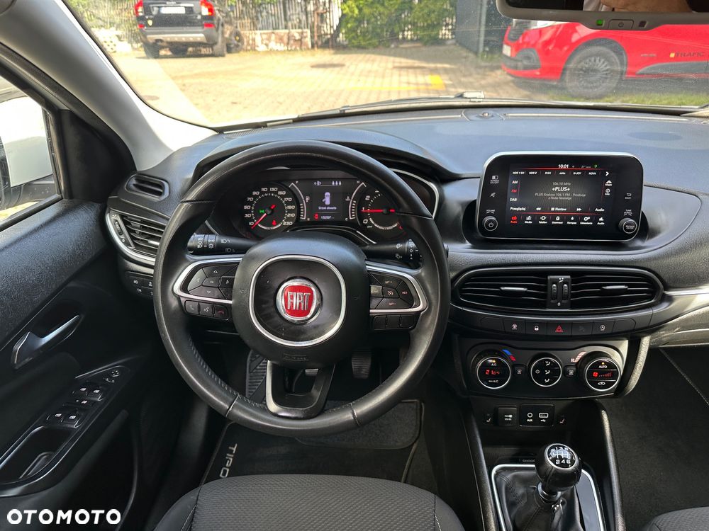 Fiat Tipo 1.4 T-Jet Lounge - 21