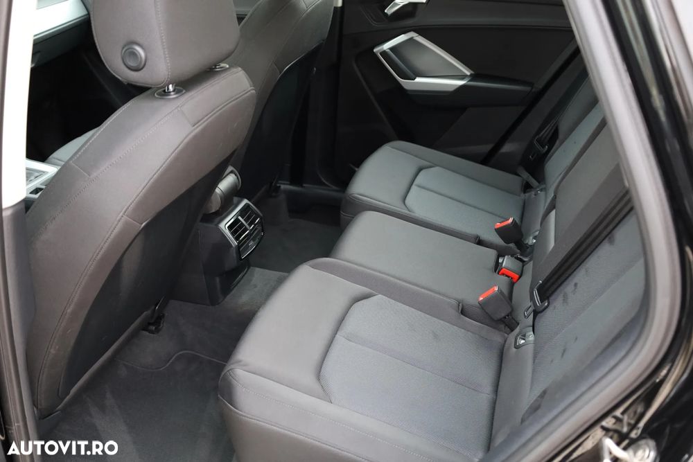 Audi Q3 35 TFSI S tronic - 23