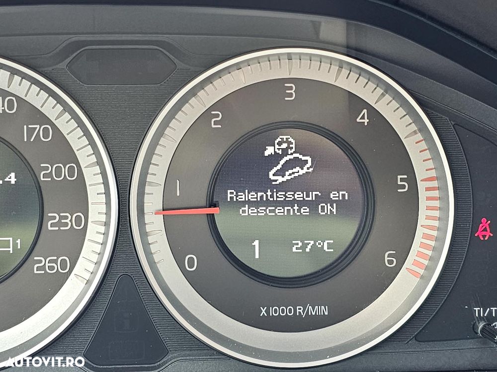 VOLVO XC60 2012 — imagine 26
