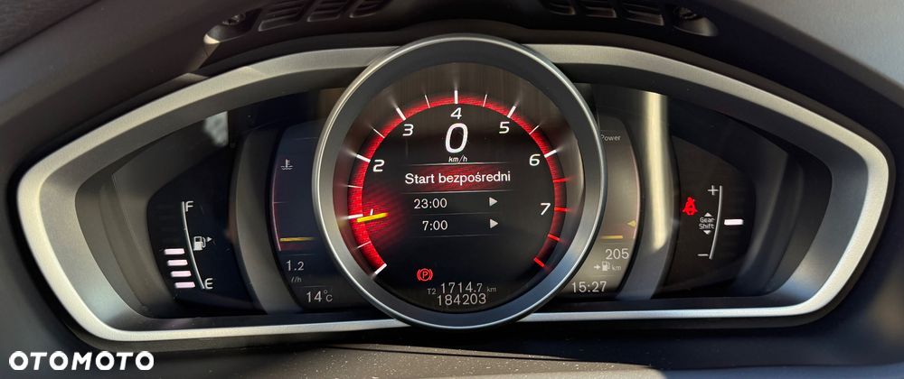 Volvo V40 T3 Drive-E Momentum - 29