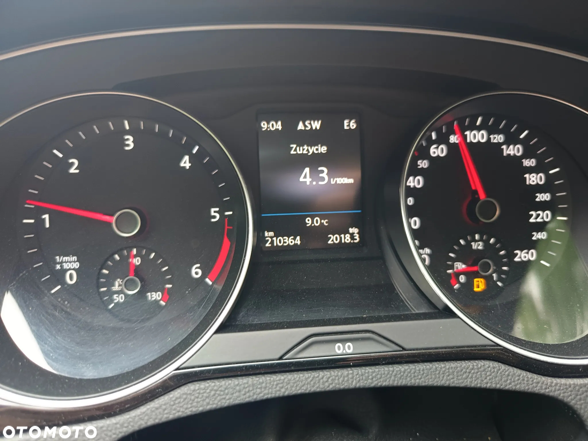 Volkswagen Passat - 9