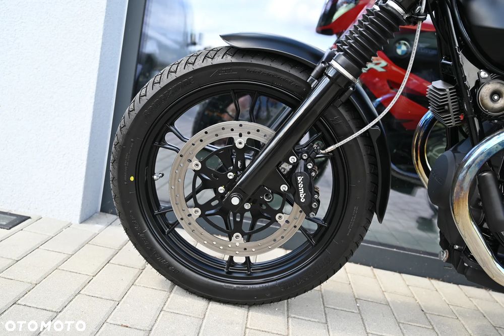 Moto Guzzi V7 - 22