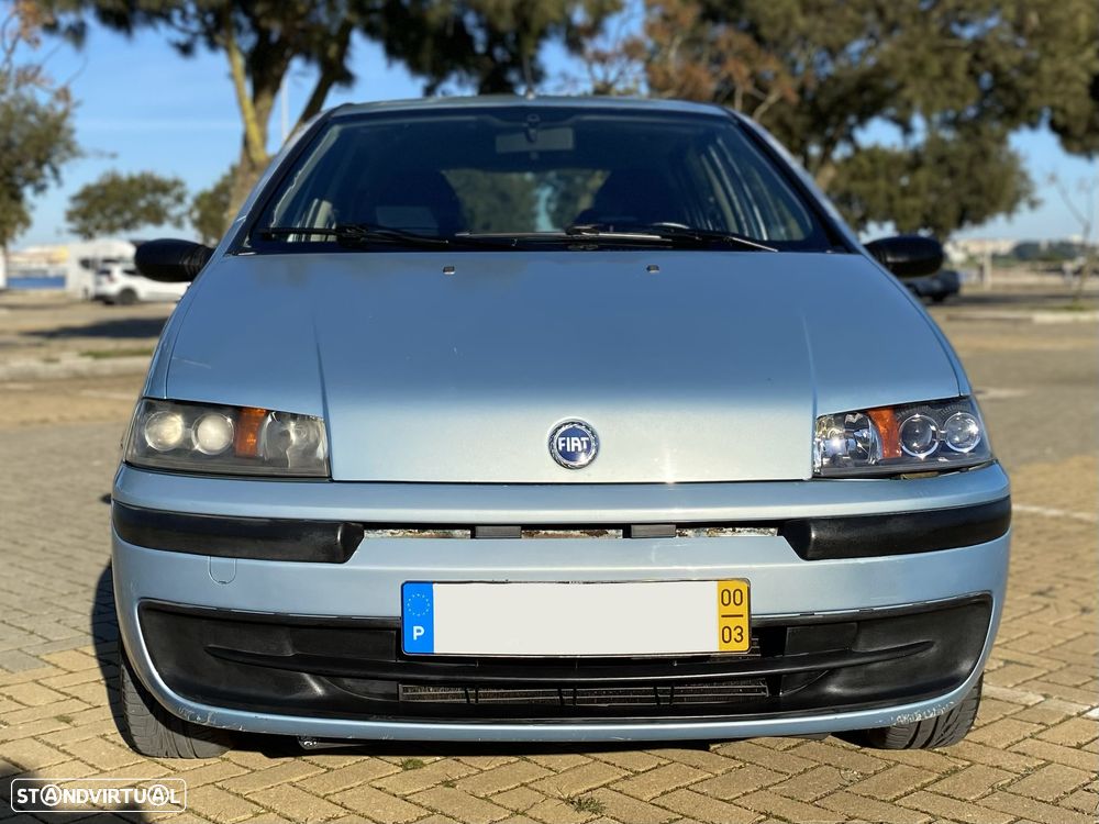 Fiat Punto 1.2 16V HLX - 2