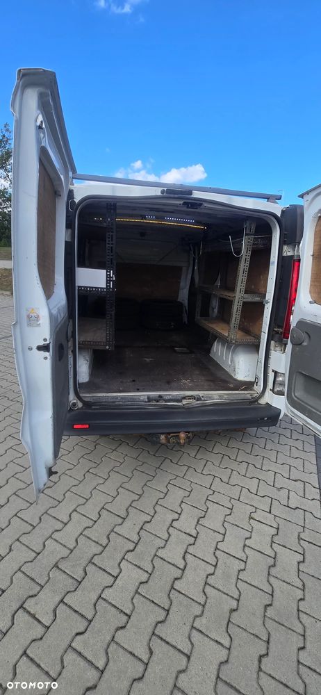 Opel Vivaro - 13