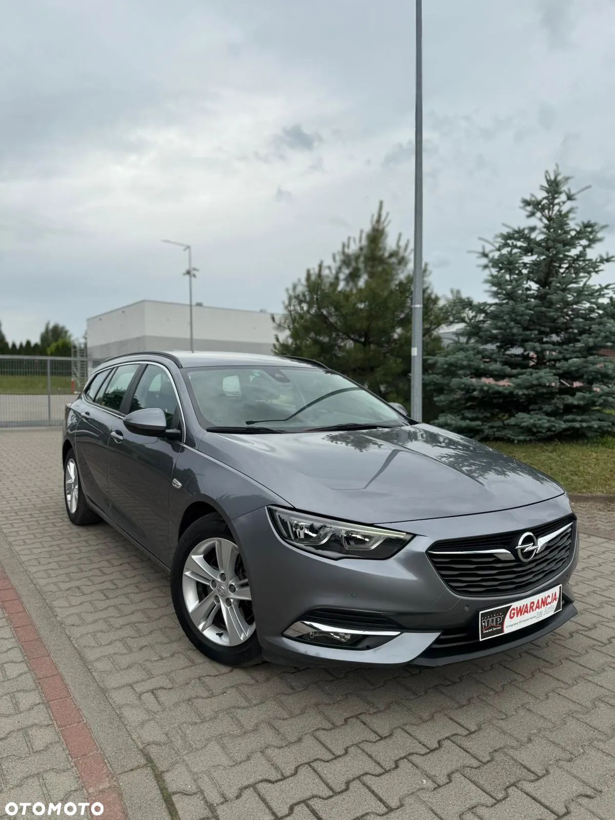 Opel Insignia Grand Sport 1.6 Diesel Automatik Business Innovation - 1