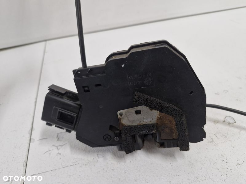 RENAULT CLIO IV 4 ZAMEK DRZWI PRAWY TYŁ TYLNY 6 PIN 825001873R - 9