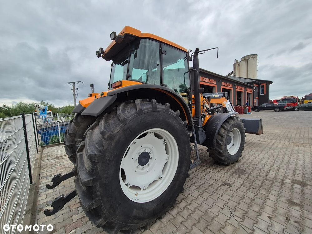 Renault Ares 710 RZ - 4