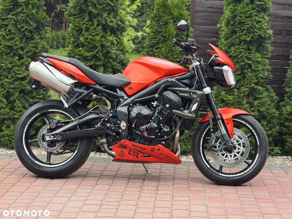 Triumph Street Triple - 3