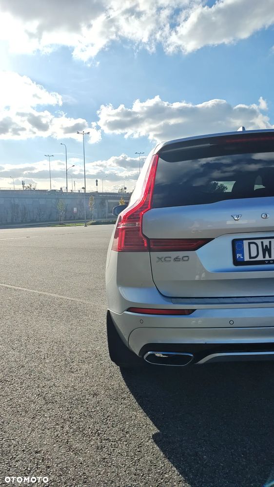 Volvo XC 60 D3 R-Design - 11