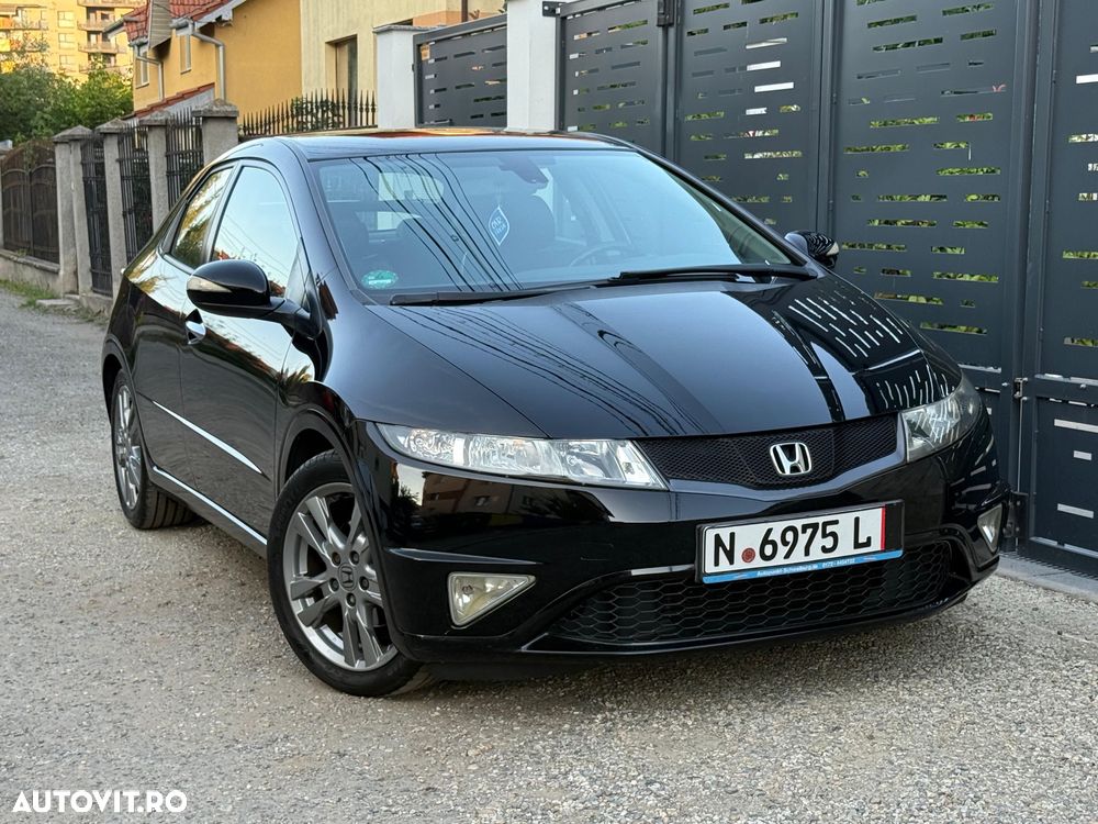 Honda Civic 1.8i-VTEC Sport - 2