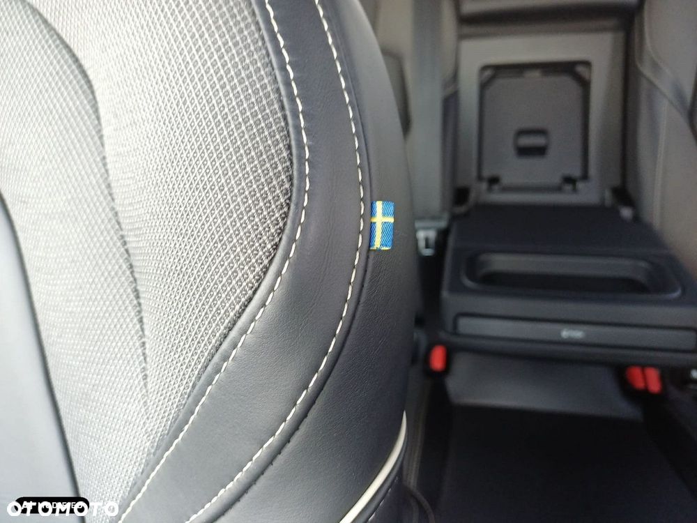 Volvo XC 60 - 29