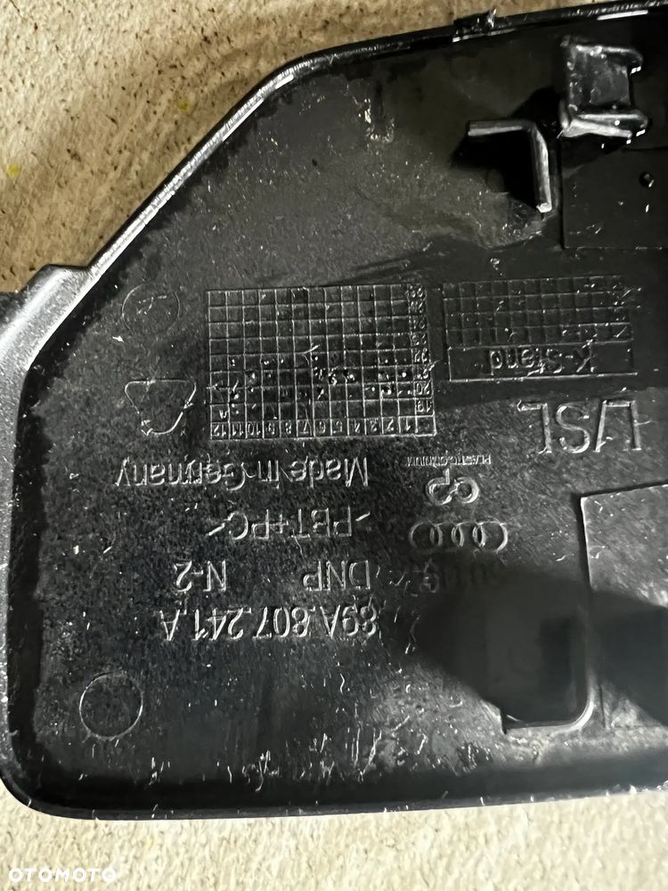 GRILL ATRAPA AUDI Q4 AUDI Q4 E-TRO WZMOCNIENIE ATRAPA STELAZ 89A807233  89A E-TRON 2020-> 89A853651A CENA W OPISIE - 12
