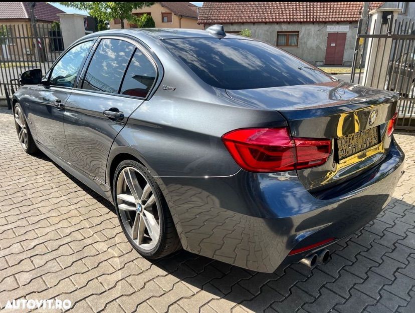 BMW Seria 3 330e iPerformance M Sport - 3