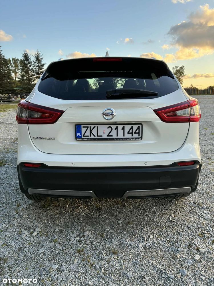 Nissan Qashqai 1.2 DIG-T TEKNA+ - 18