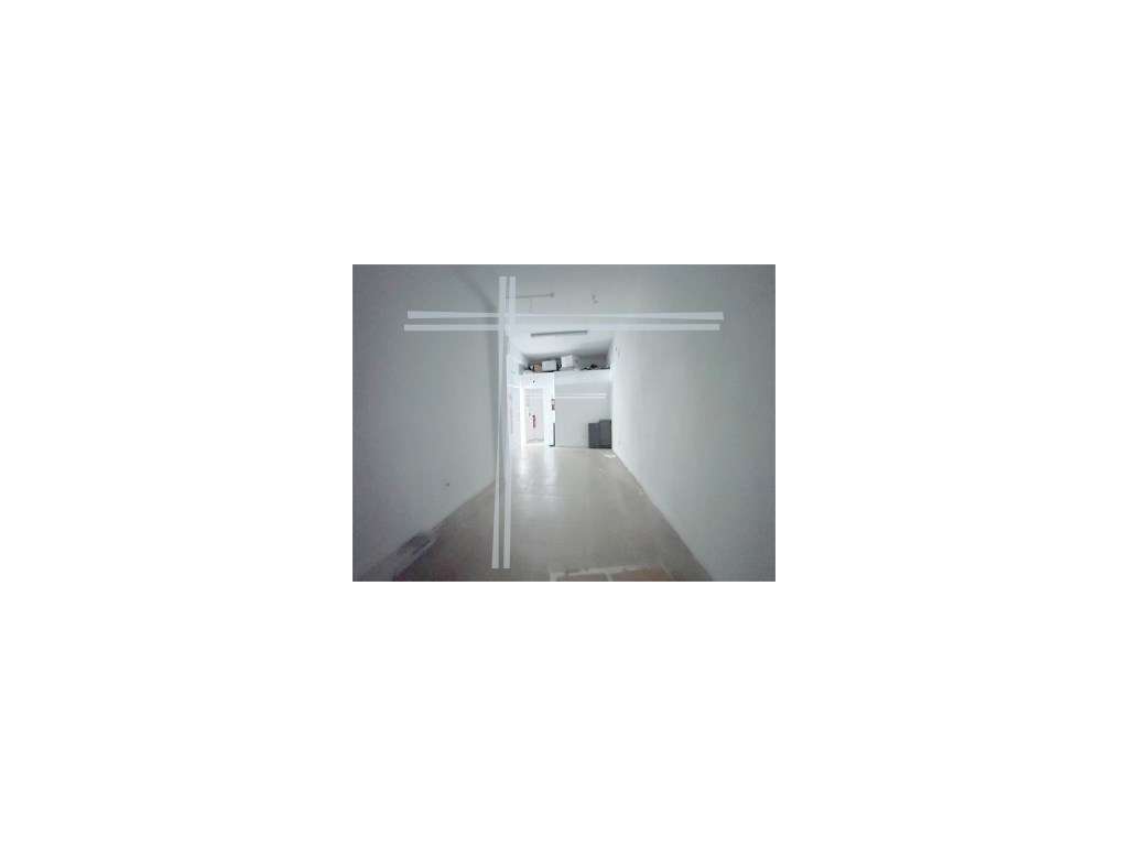 Loja de 110m2, com montra e wc - Almada - Grande imagem: 4/9