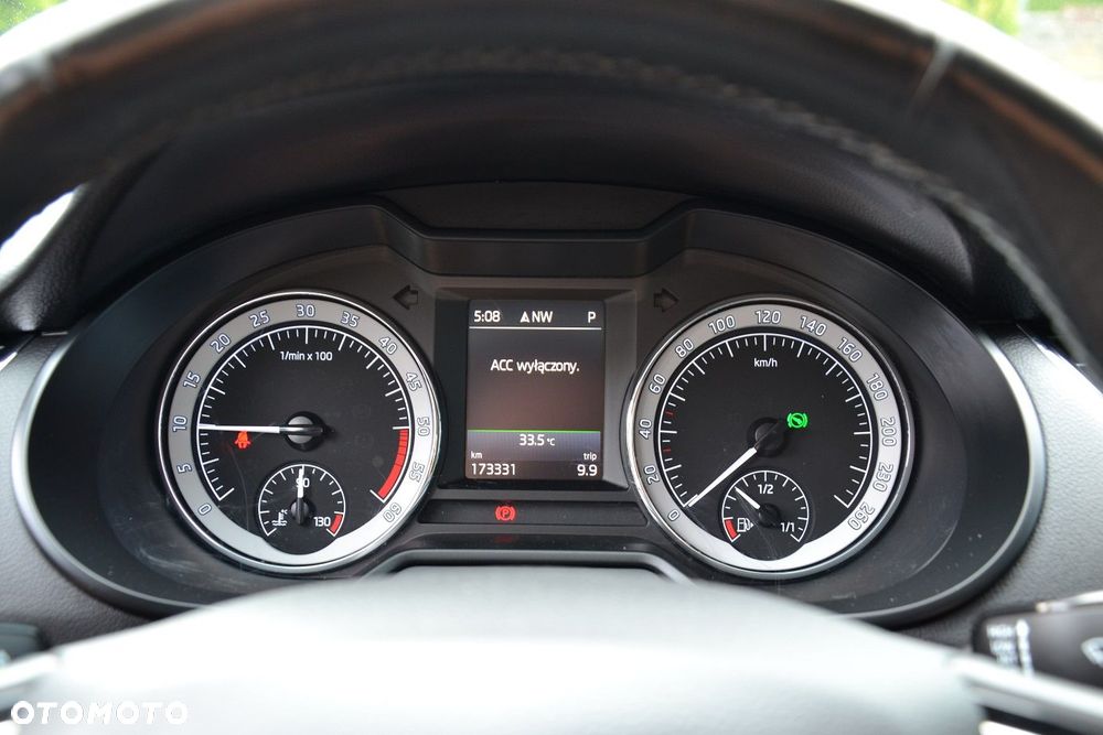 Skoda Octavia 2.0 TDI 4x4 Elegance DSG - 19