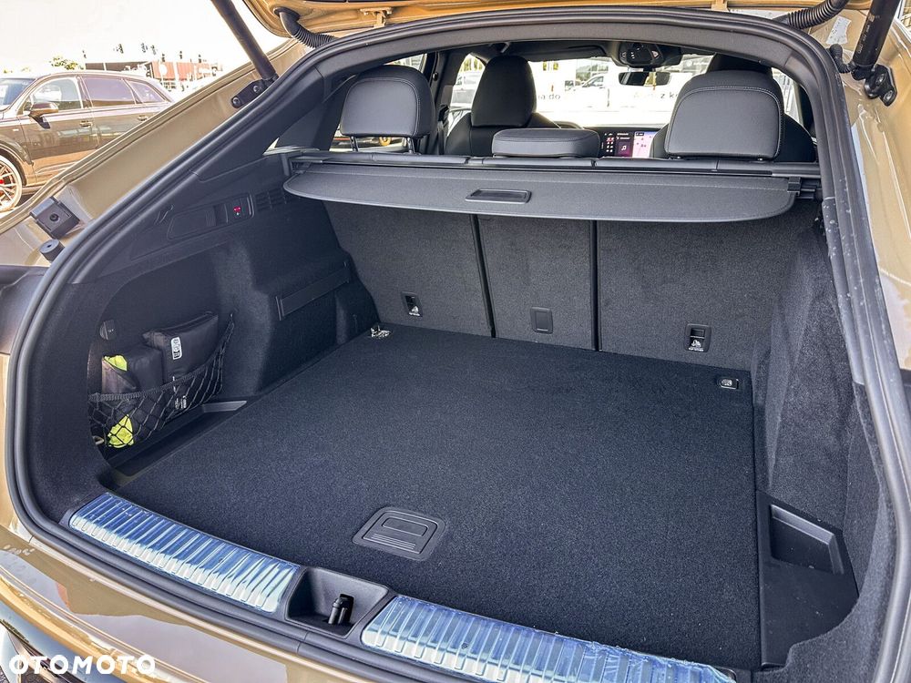 Audi Q5 Sportback - 11
