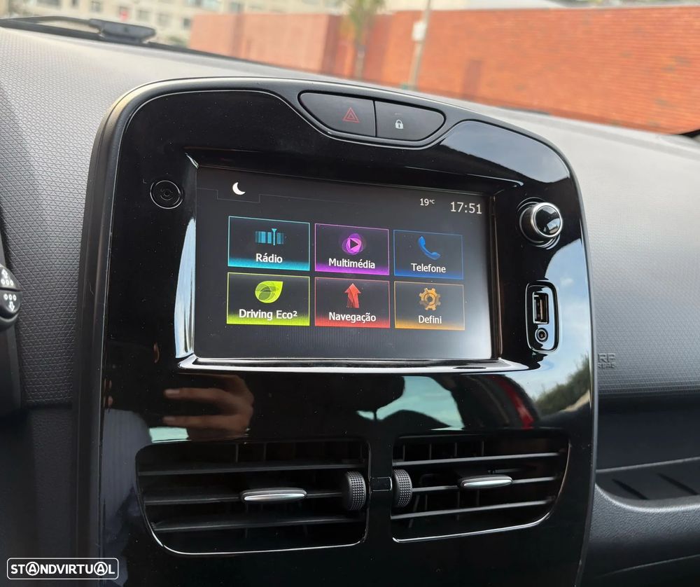 Renault Clio 0.9 TCe Limited Edition - 23