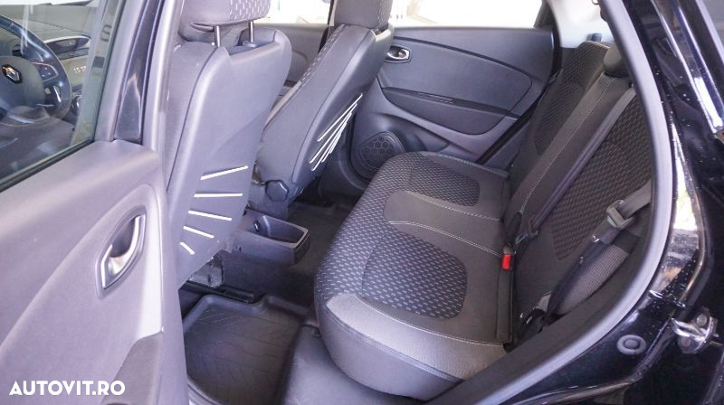 Renault Captur - 14