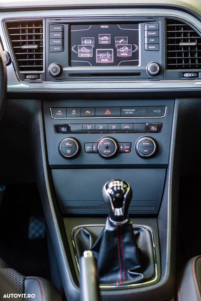 Seat Leon 2.0 TDI DPF Start&Stop FR - 31