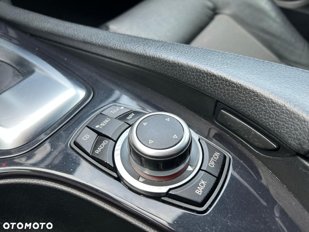 BMW Seria 5 520d - 15