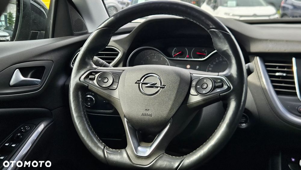 Opel Grandland X 1.6 T Ultimate S&S - 18