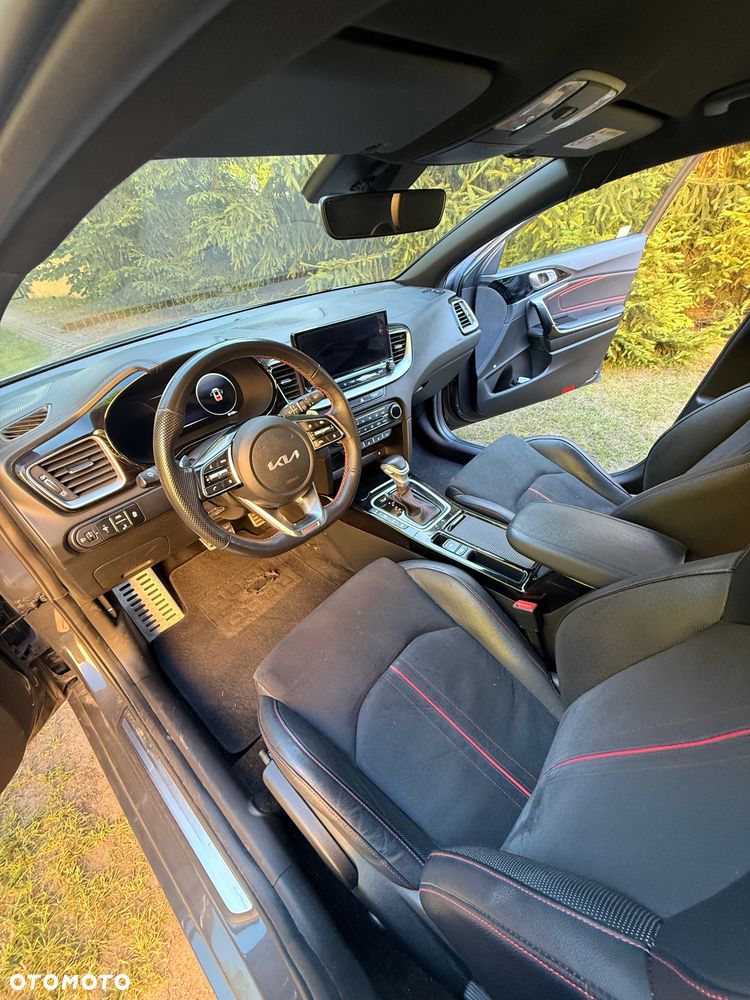 Kia ProCeed - 27