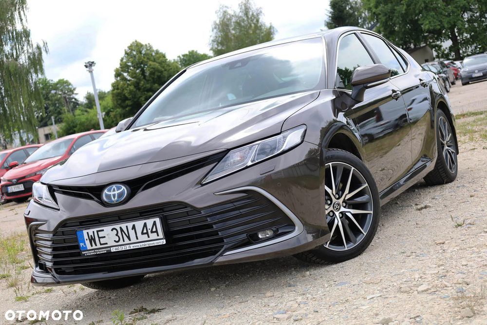 Toyota Camry 2.5 Hybrid Prestige CVT - 3
