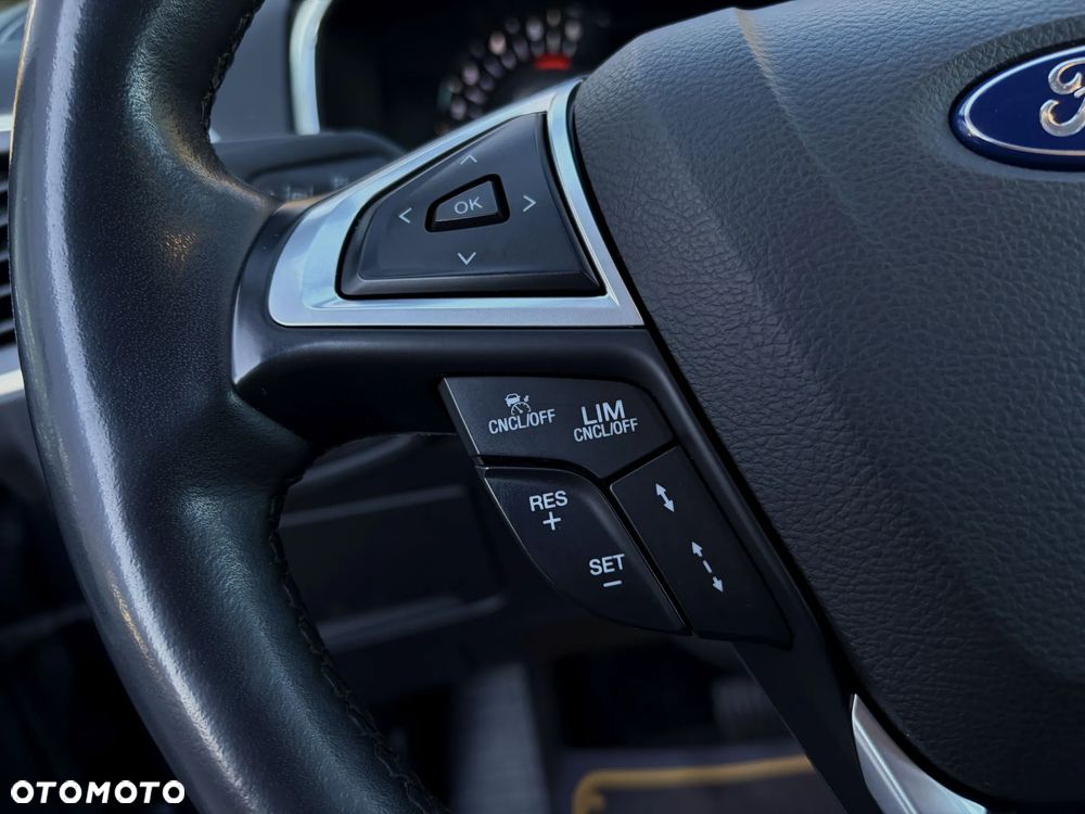 Ford S-Max 2.0 EcoBlue Titanium - 25