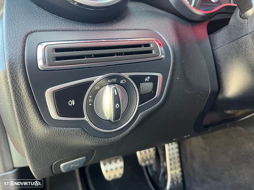 Mercedes-Benz C 200 d AMG Line - 24