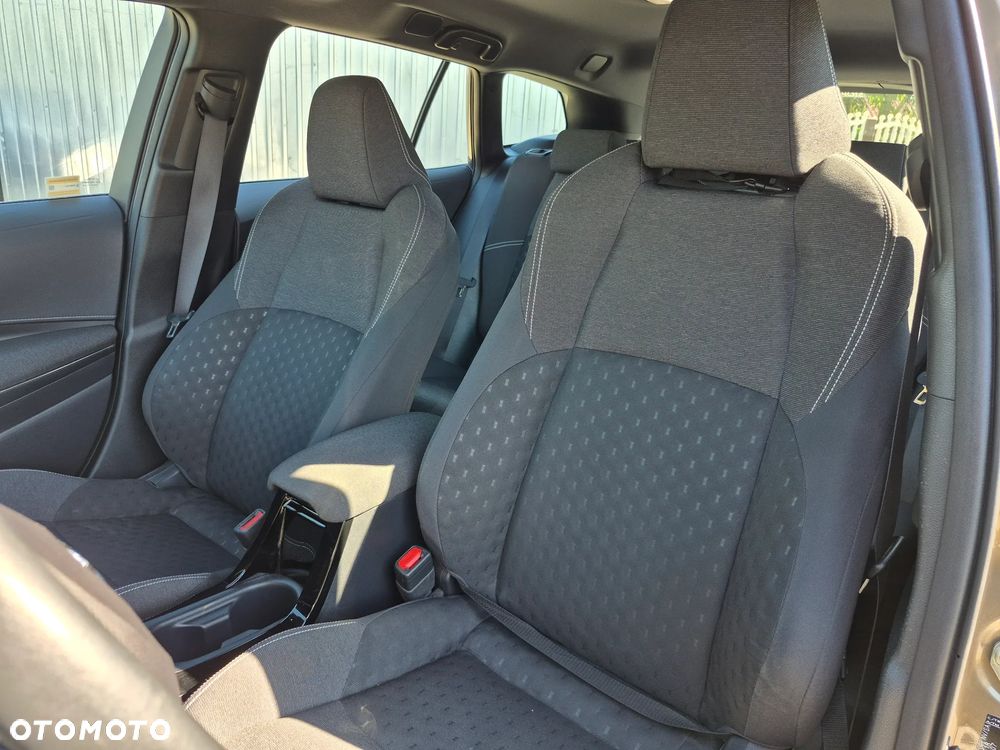 Toyota Corolla 1.8 Hybrid Comfort - 19