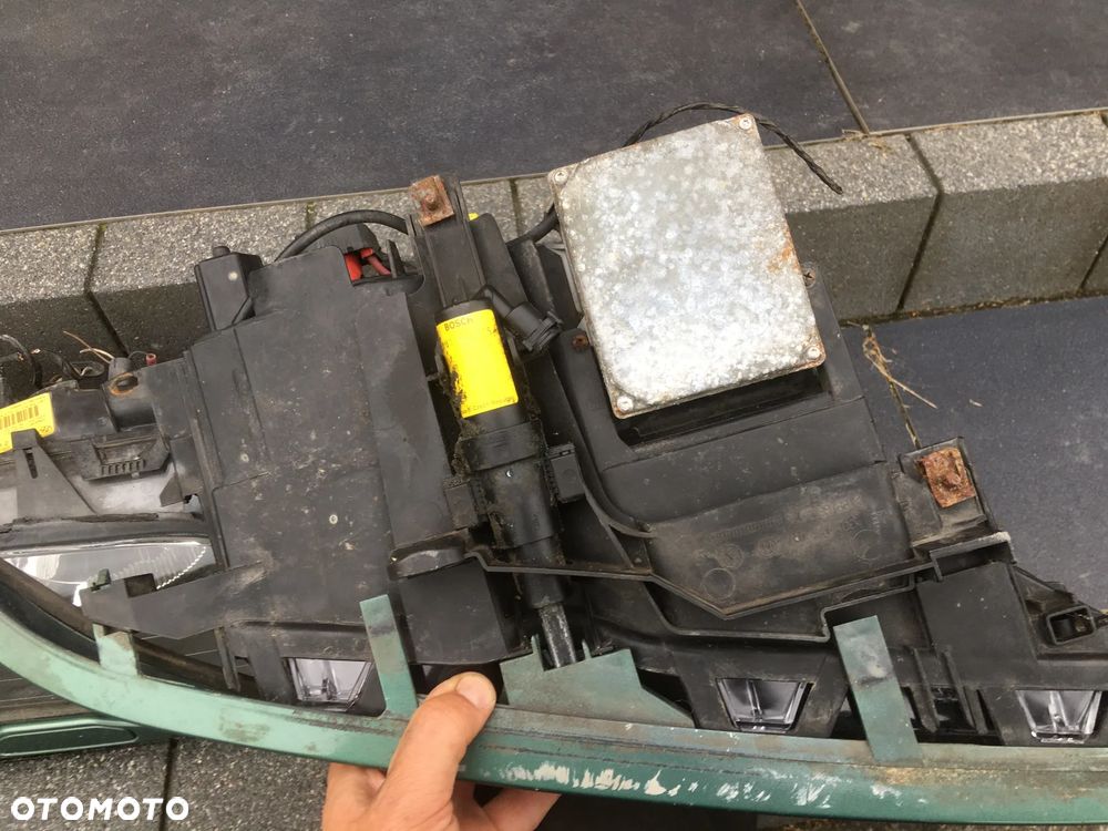 XENON LAMPA LEWA PRAWA PRZÓD REFLEKTOR BMW E46 - 8