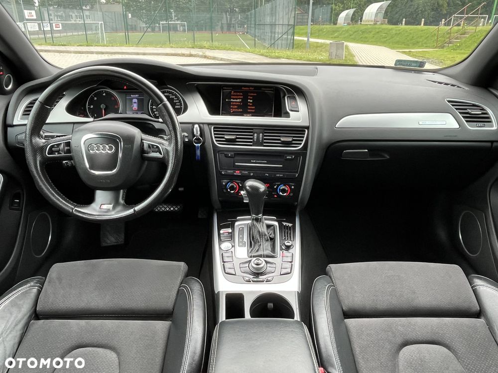 Audi A4 Avant - 13
